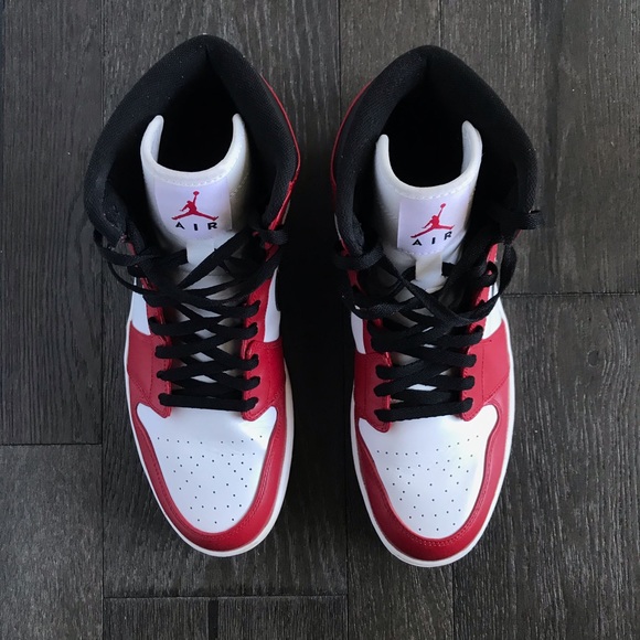 Air Jordan Retro 1 Chicago (2013) Size 14 - Picture 5 of 13